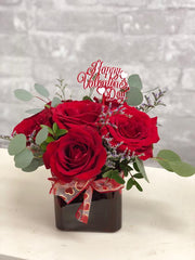A16 - Valentine's Special Half Dozen Rose in Square Vase